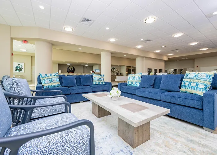 Phoenix Gulf Towers 1008 Apartment