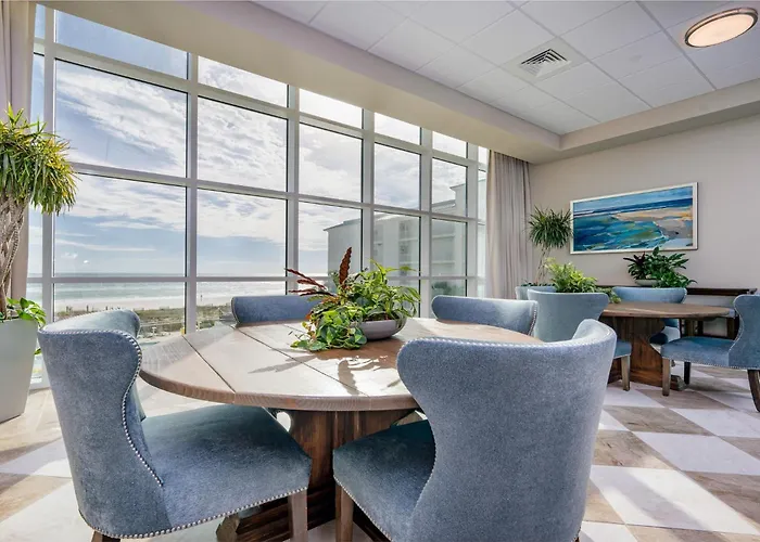 Phoenix Gulf Towers 1008 Apartment