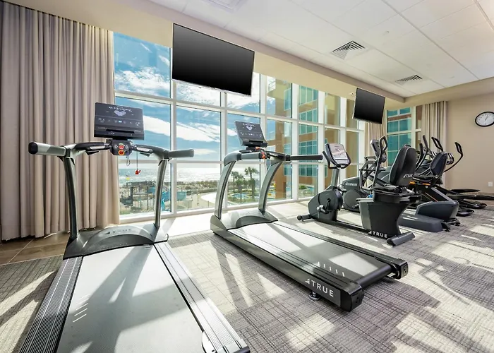 Phoenix Gulf Towers 1008 Apartment *